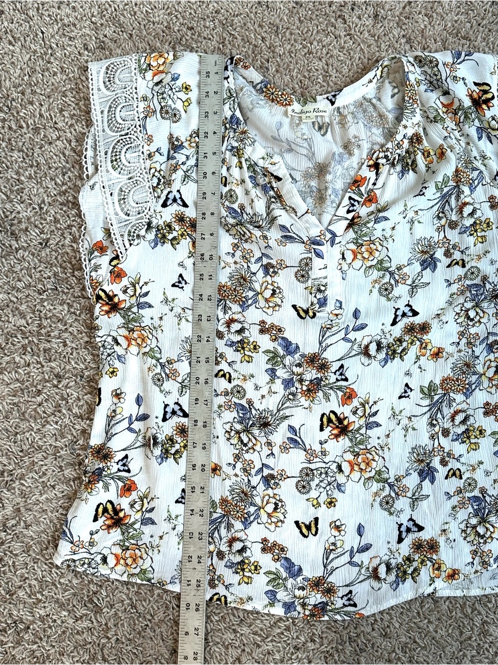 Indigo Rose White/Multi Butterfly Floral Lace Detail Flowy Boho Blouse Top Sz 2X - Picture 8 of 8